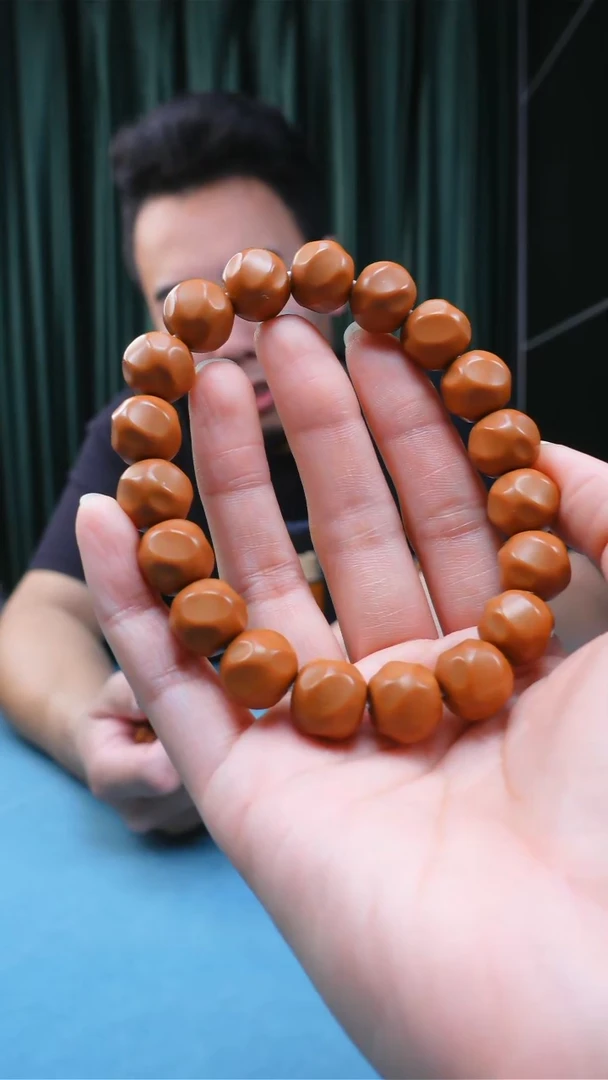 【闪购商品】猴头核桃手串9.5左右猴头云锦单圈