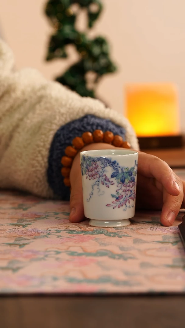 【闪购商品】望玉新斗彩紫藤花杯