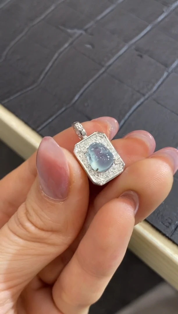 【闪购商品】翡翠颈饰18K金镶嵌收到货48小时鉴赏期（超时不退不换）