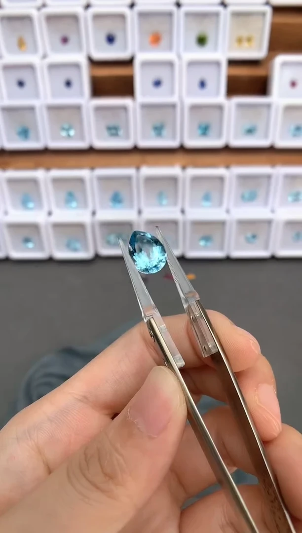 未镶嵌裸石定制托帕石6.98ct