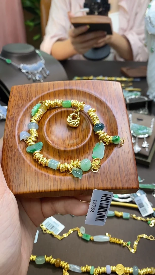 翡翠银S925镶嵌吊坠(不含链)清**珠净货12743