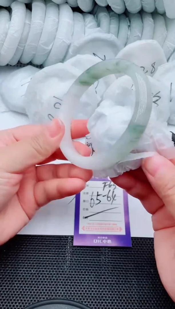 石英质玉手镯未镶嵌F63-64-65