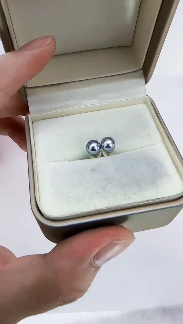 铂Pt900镶嵌海水珍珠DA  y216 灰珠耳钉6-7