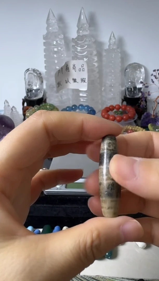 未镶嵌颈饰玛瑙/玉髓莲7  微瑕