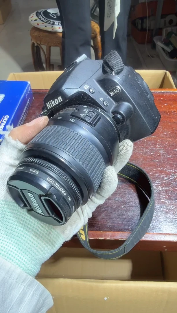 8新?****y 489   中古商品，瑕疵品，不保好坏。
