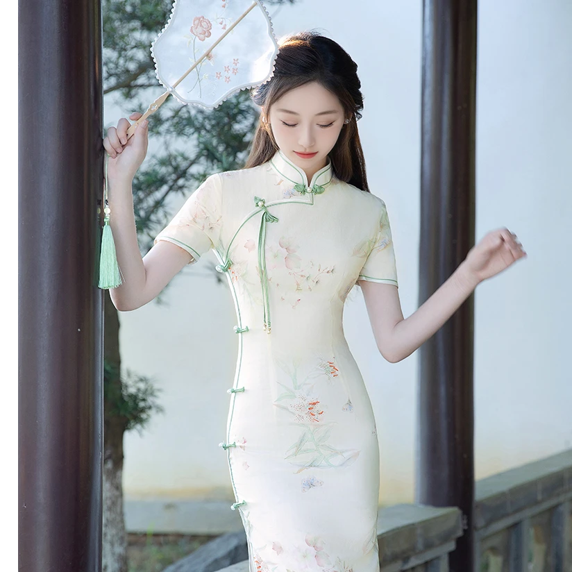 绿色显瘦旗袍气质时尚夏季中长款修身日常印花复古优雅