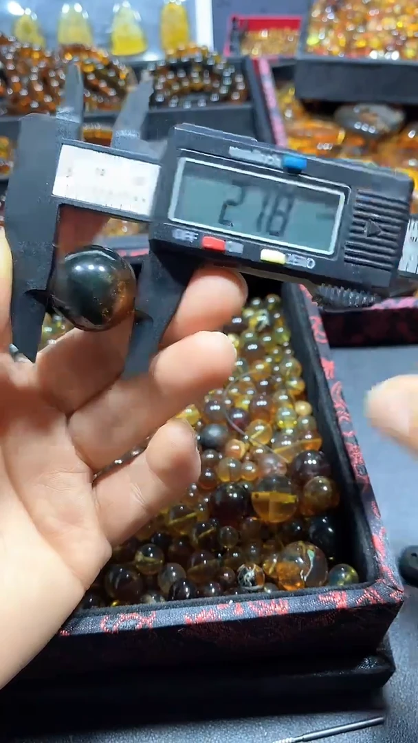 琥珀颈饰未镶嵌天然缅甸琥珀单珠