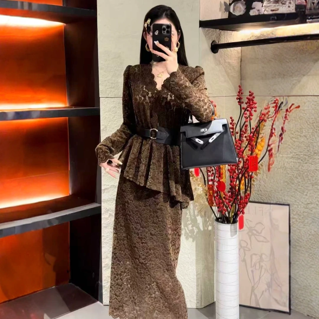 点点家女装秋冬韩版职业通勤套装老钱风高腰包臀长裙蕾丝上衣秋装