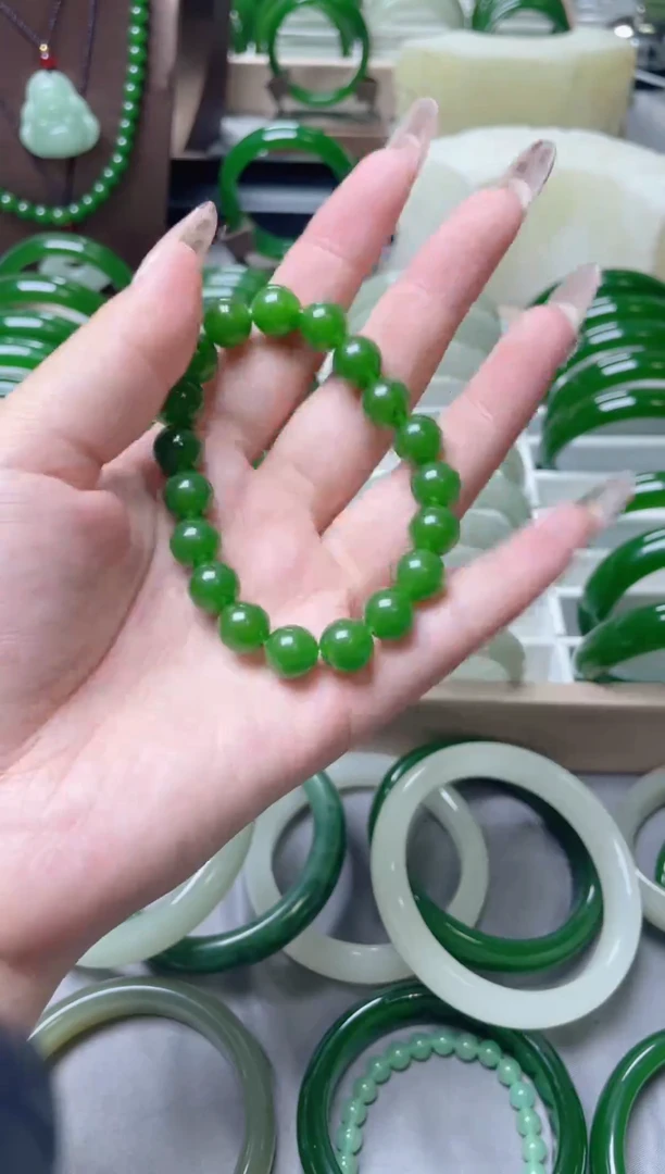 菠菜绿手链 福利跨