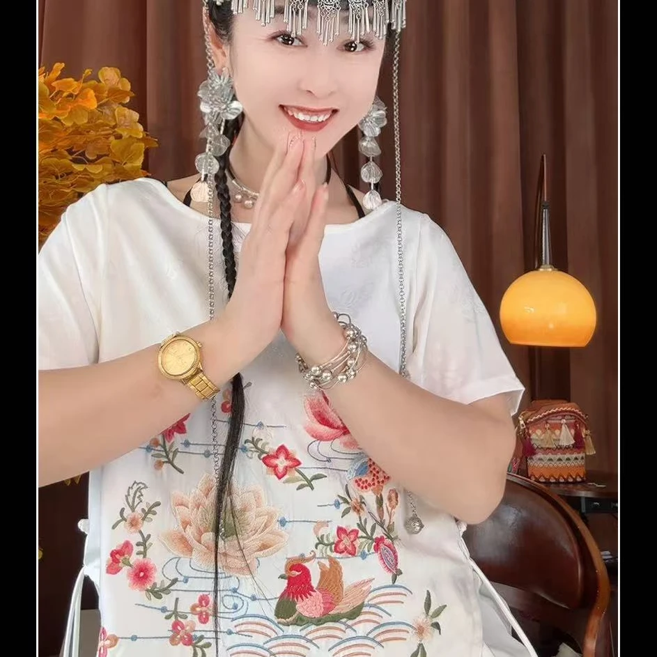 唐汉布依新款女装上衣民族风烫花绣荷花Y