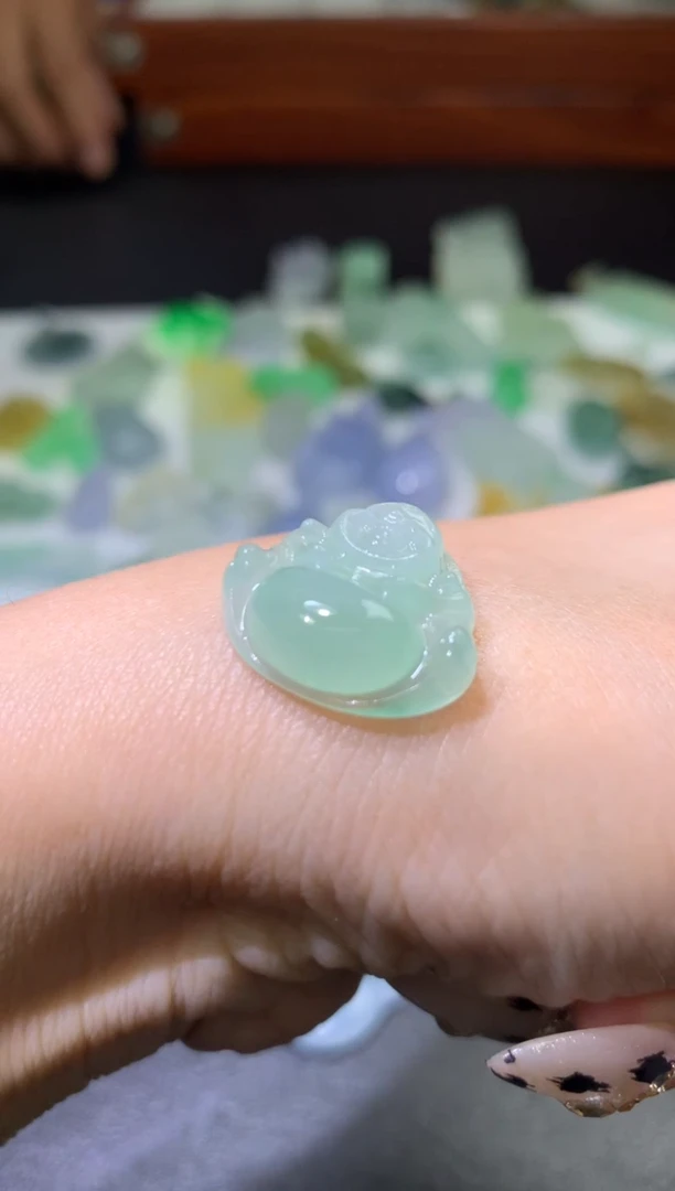 18K金镶嵌定制翡翠毛货  16.9-19.5-6.3