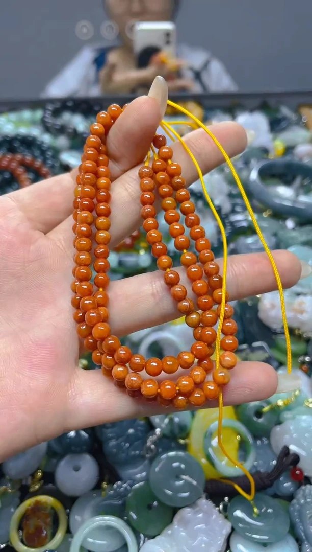 颈饰未镶嵌翡翠4MM/ N /翡翠A货，一件也是批发价