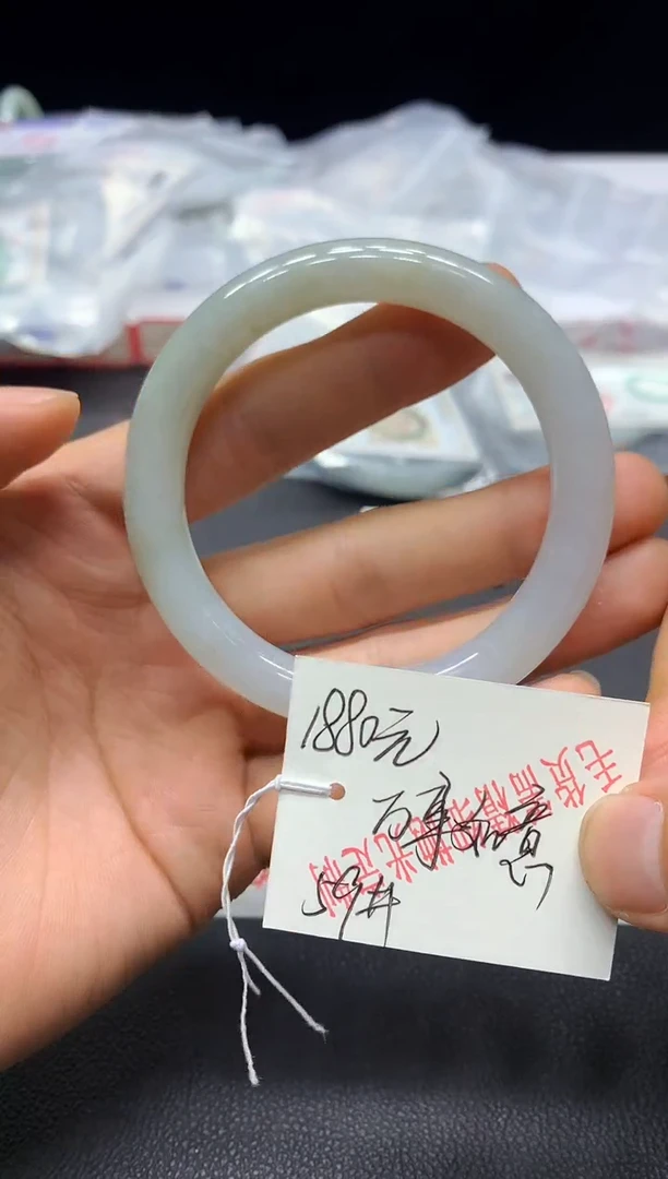 定制翡翠毛货手镯需精细抛光未镶嵌万**意48H鉴赏期 A39