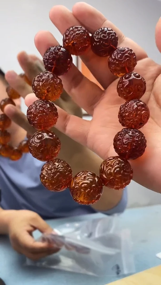 琥珀未镶嵌珠宝奇石假一罚十，多样性发一件047