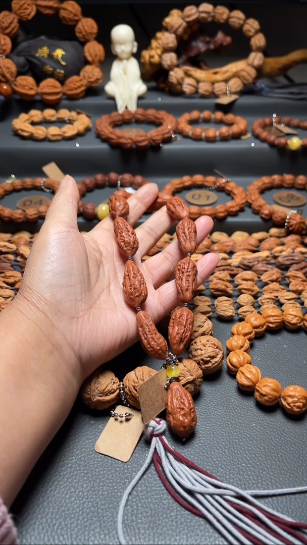 手串桃核河****司核桃手串