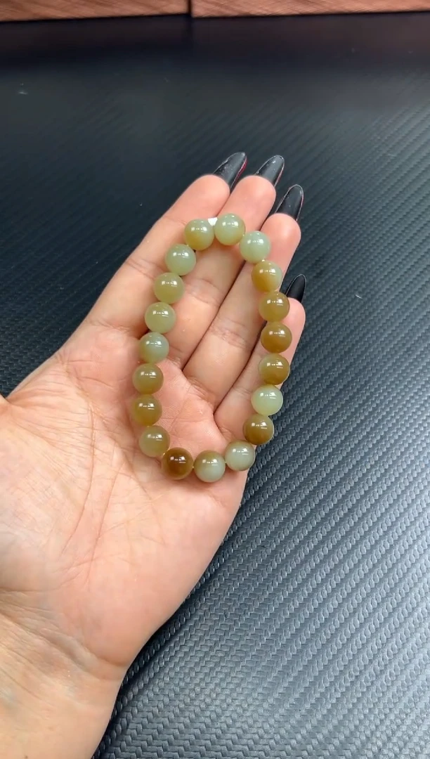 未镶嵌手串和田玉若羌微色差卡10