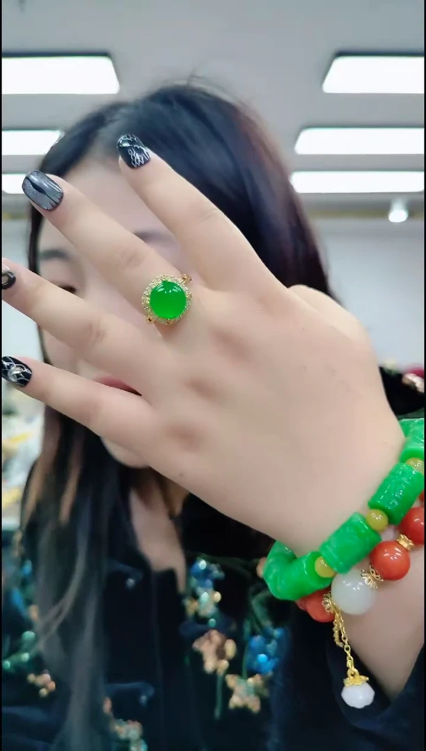 【闪购商品】石英质玉戒指合金0309绿蛋面戒指