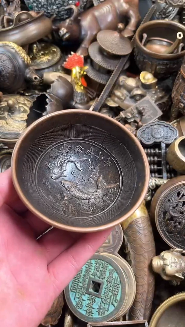 精美铜器点击下单