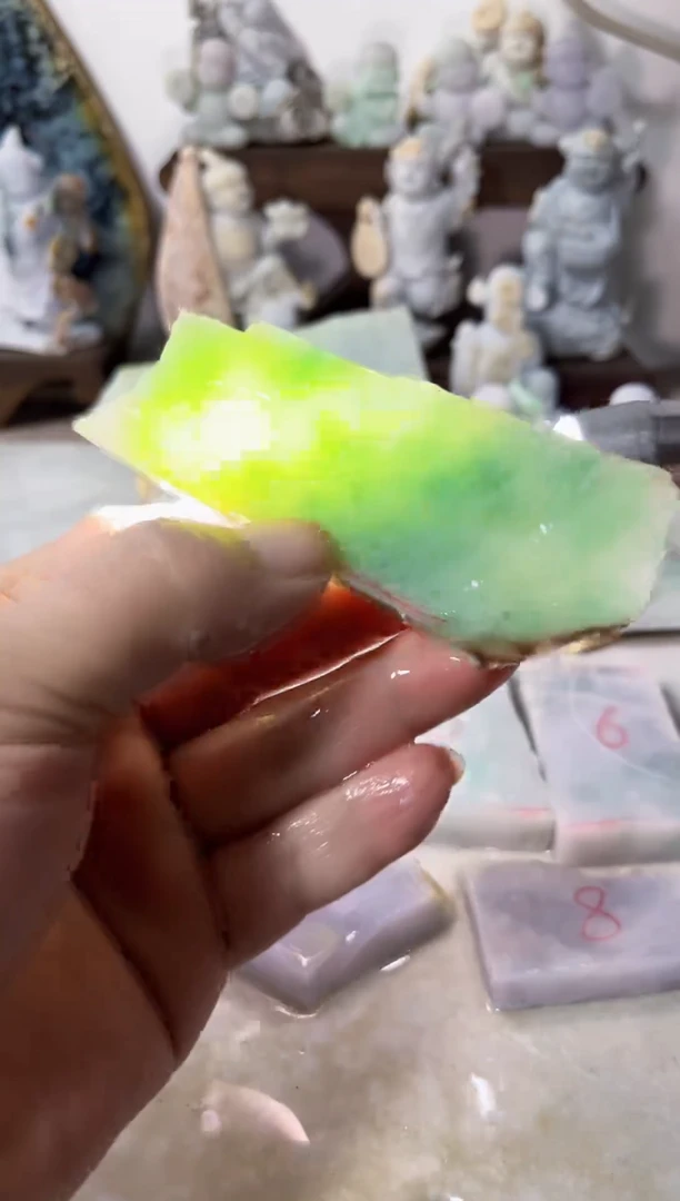 【闪购商品】翡翠吊坠(不含链)未镶嵌A910