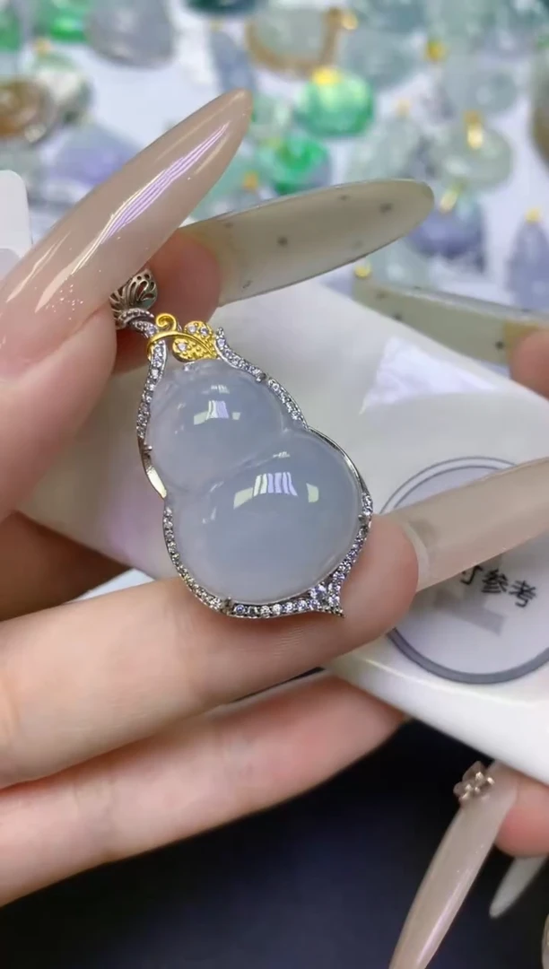 颈饰未镶嵌翡翠天然缅甸翡翠A货百元以上9元证书费自理