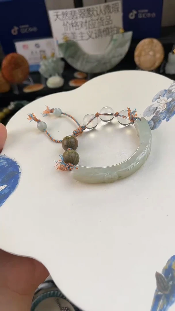 未镶嵌手链翡翠手工定制默认微瑕播介绍为准