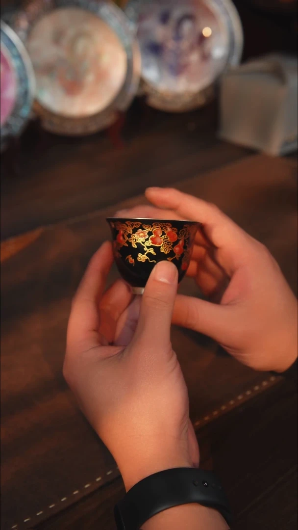 瓷鎏银福禄万代茶杯