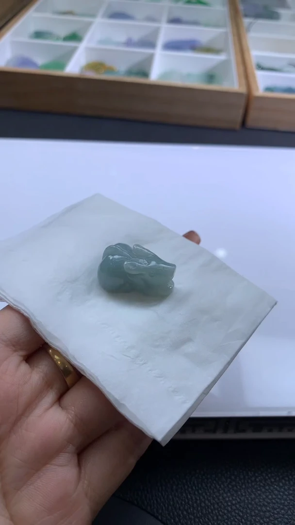 【闪购商品】定制翡翠未镶嵌翡翠