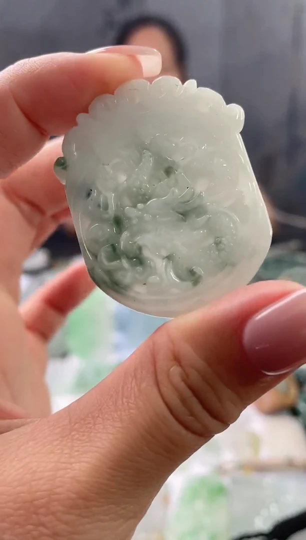 吊坠(不含链)未镶嵌翡翠1