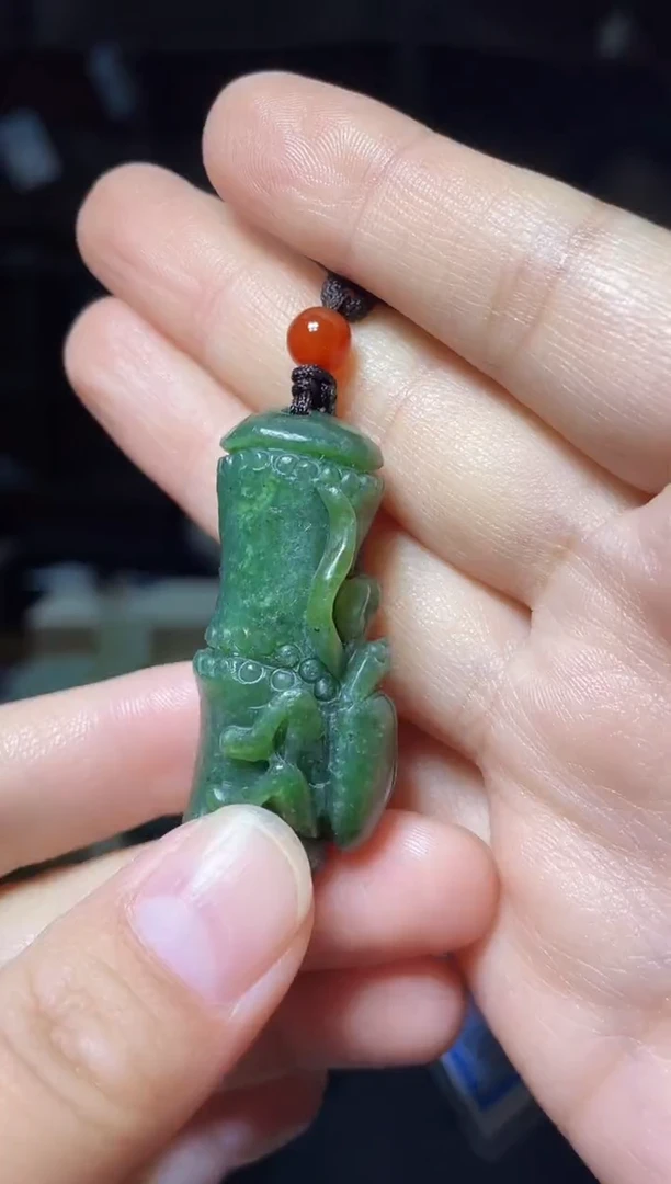 【闪购商品】和田玉颈饰未镶嵌1