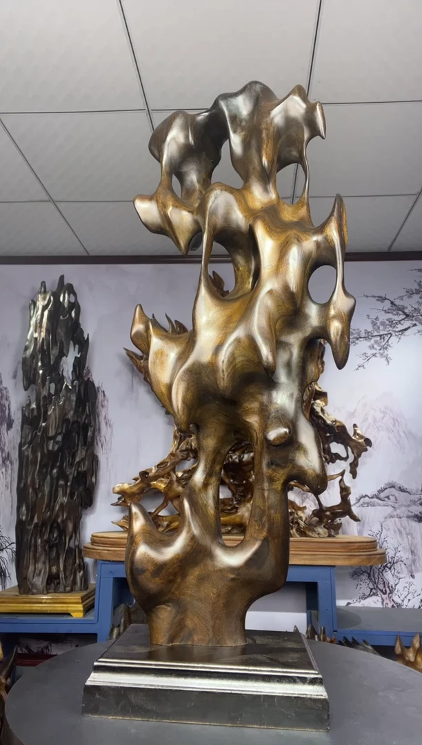 金丝楠木雕款好**在金丝楠木工艺品摆件