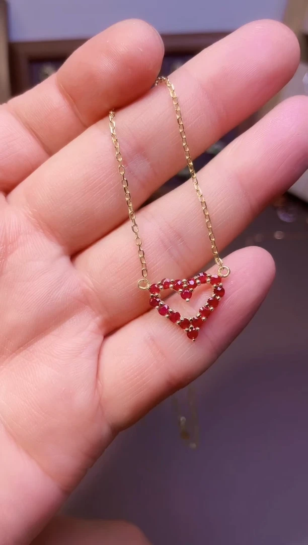 【闪购商品】红宝石吊坠(赠链)银S925镶嵌一条