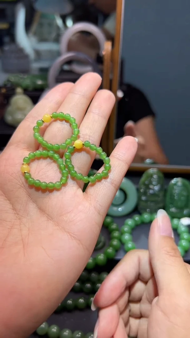 和田玉（碧玉）未镶嵌挂件随机多样性发一