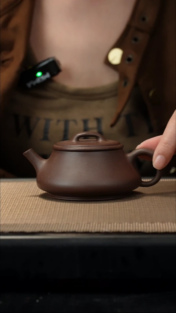 紫砂茶盏紫泥隐瓢150CC