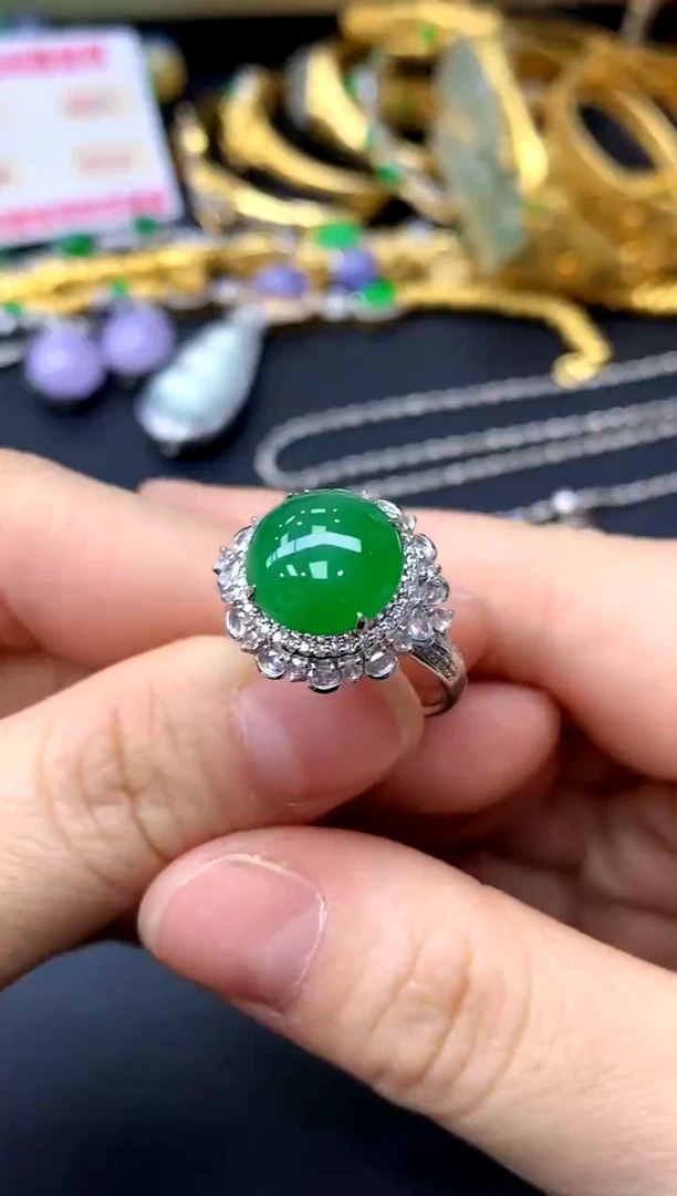 18K金镶嵌戒指翡翠338-中国好珍宝