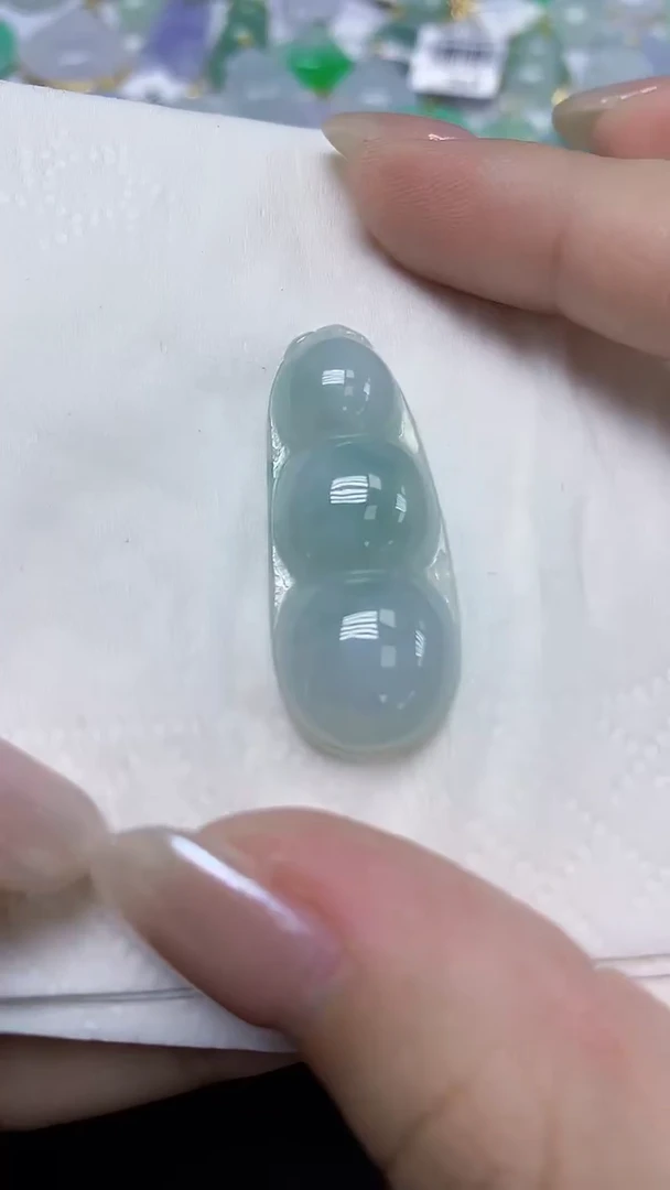 翡翠未镶嵌颈饰天然缅甸翡翠A货