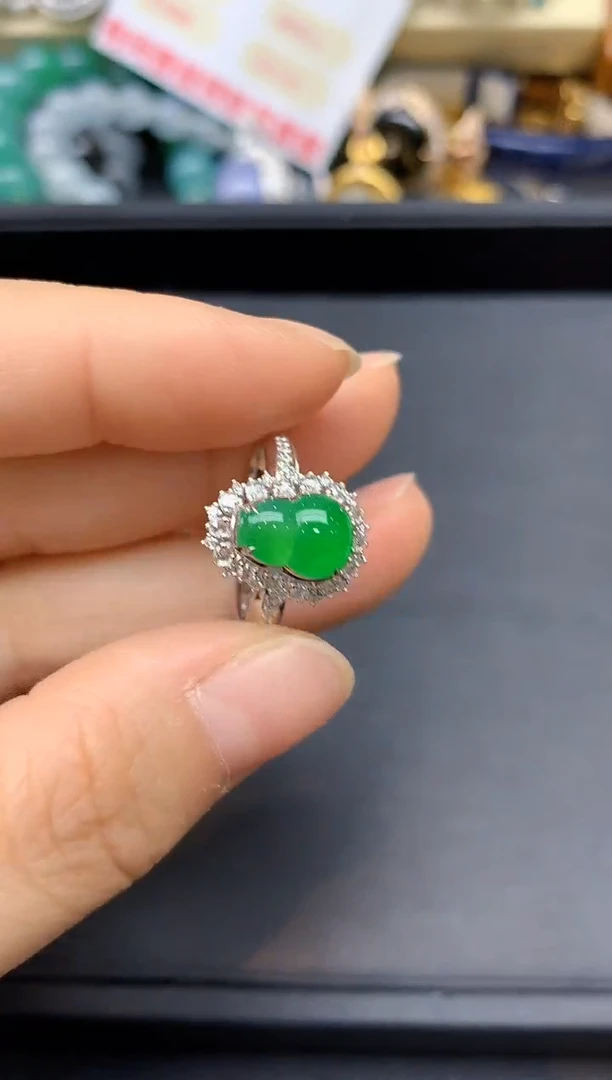 18K金镶嵌戒指翡翠321-翡翠雪姐天天见