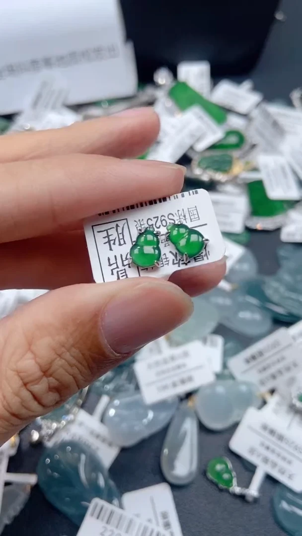 吊坠(不含链)银S925镶嵌翡翠天然翡翠