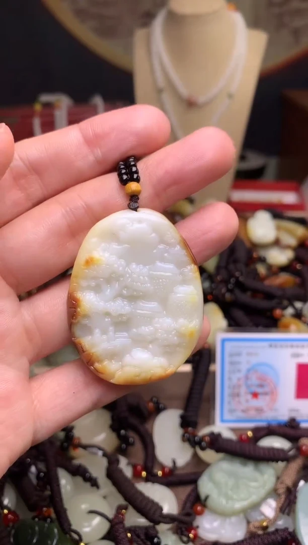 颈饰未镶嵌和田玉新疆料青海料清水和田玉吊坠