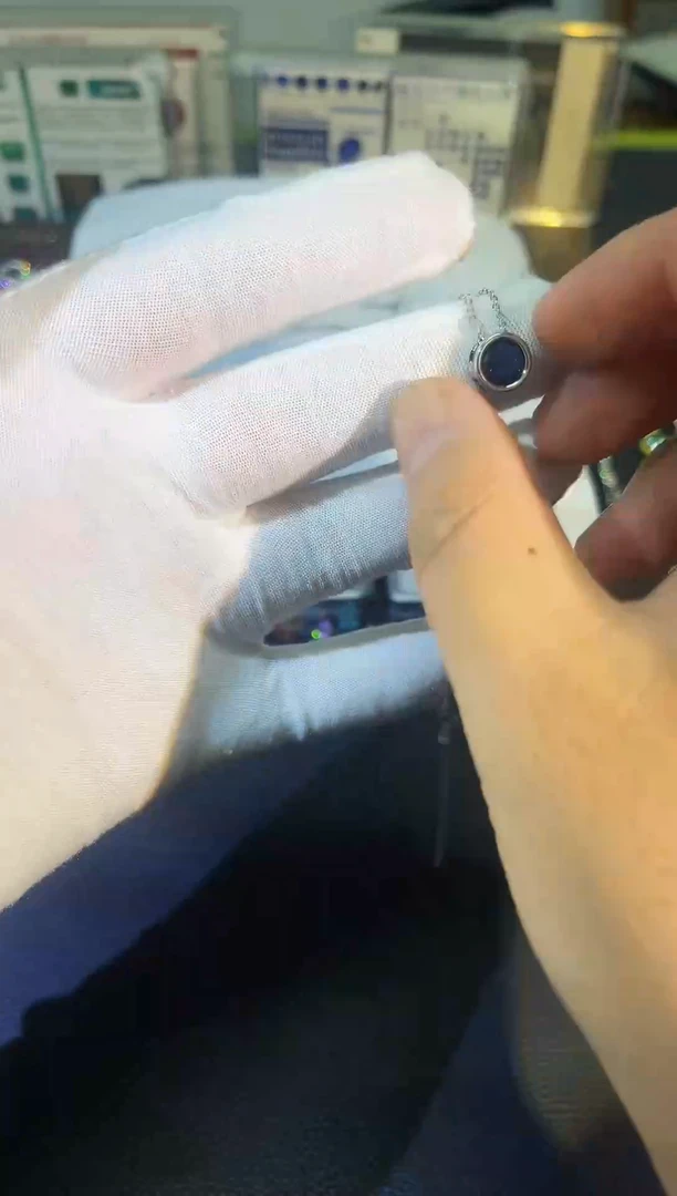 3.5ct蓝宝石（处理）蓝吊坠02