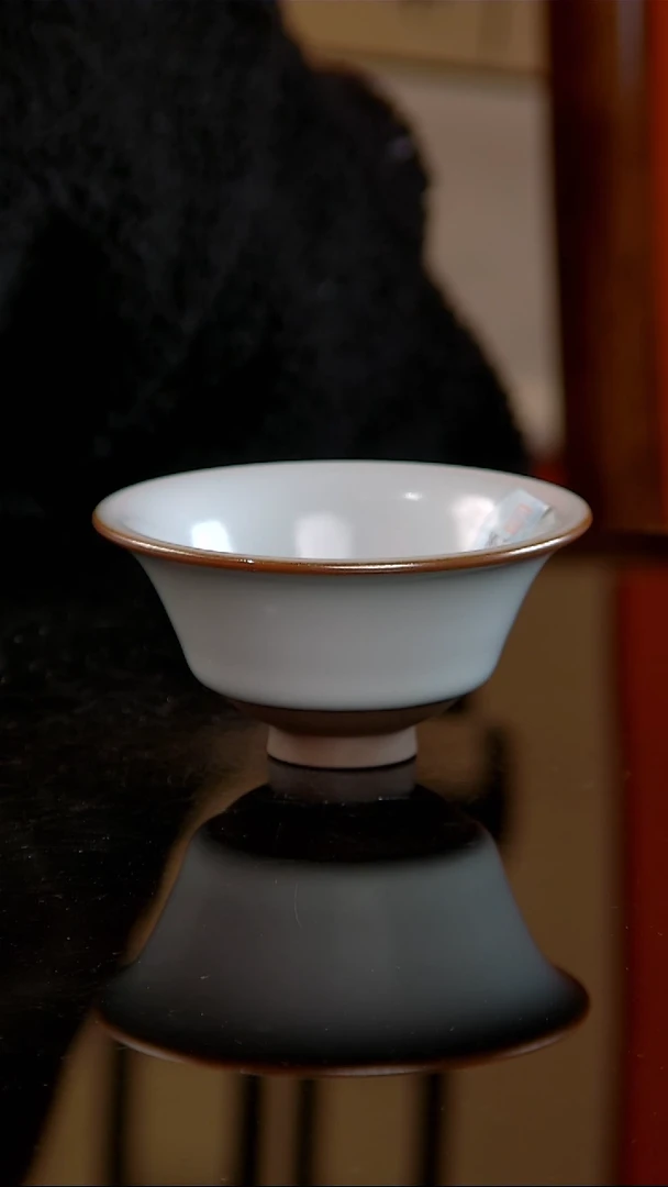 沁禾堂汝窑月白高足盏