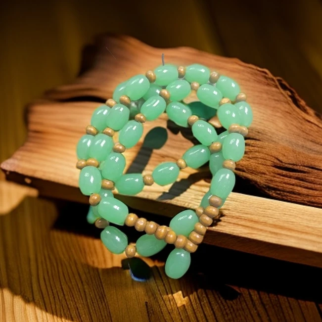 卡10mm和田翠青珠链一条