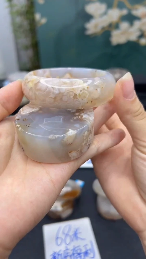 【闪购商品】石英质玉手镯未镶嵌A740(59圈赠送镯心)