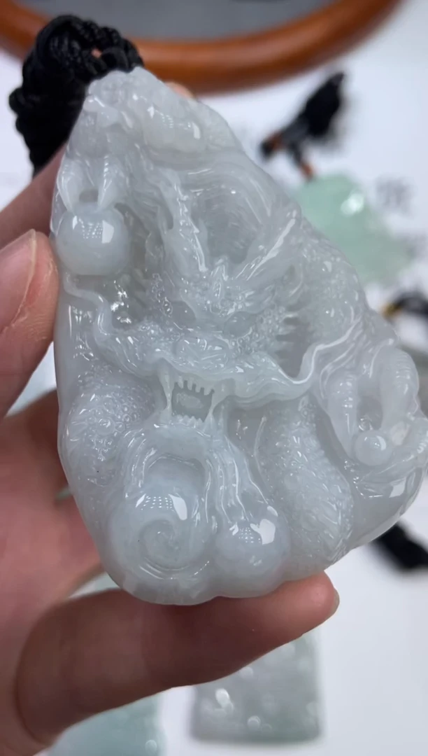 翡翠挂件未镶嵌2223187