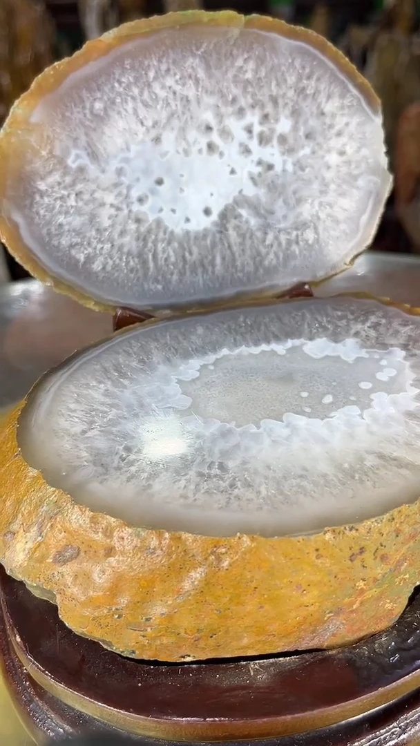 缅甸天然玛瑙摆件