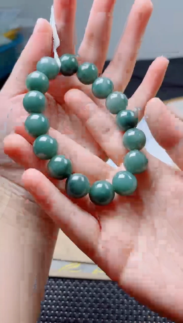 未镶嵌定制翡翠翡翠