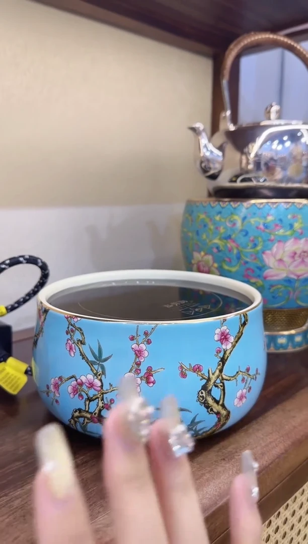 莺歌烧 粉彩梅竹一个