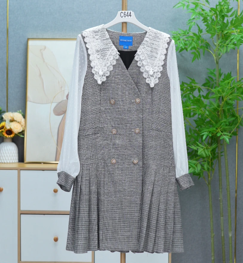 644 AA64女装连衣裙（大牌尾货 默认剪标 偶有微瑕 介意不拍 ）