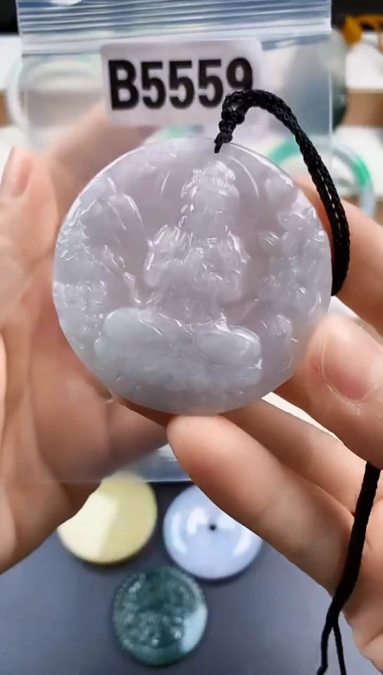 颈饰未镶嵌翡翠天然翡翠吊坠挂件