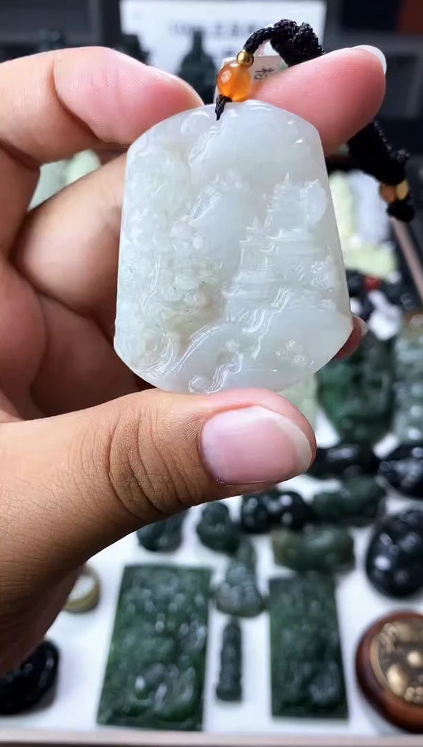 颈饰未镶嵌和田玉1