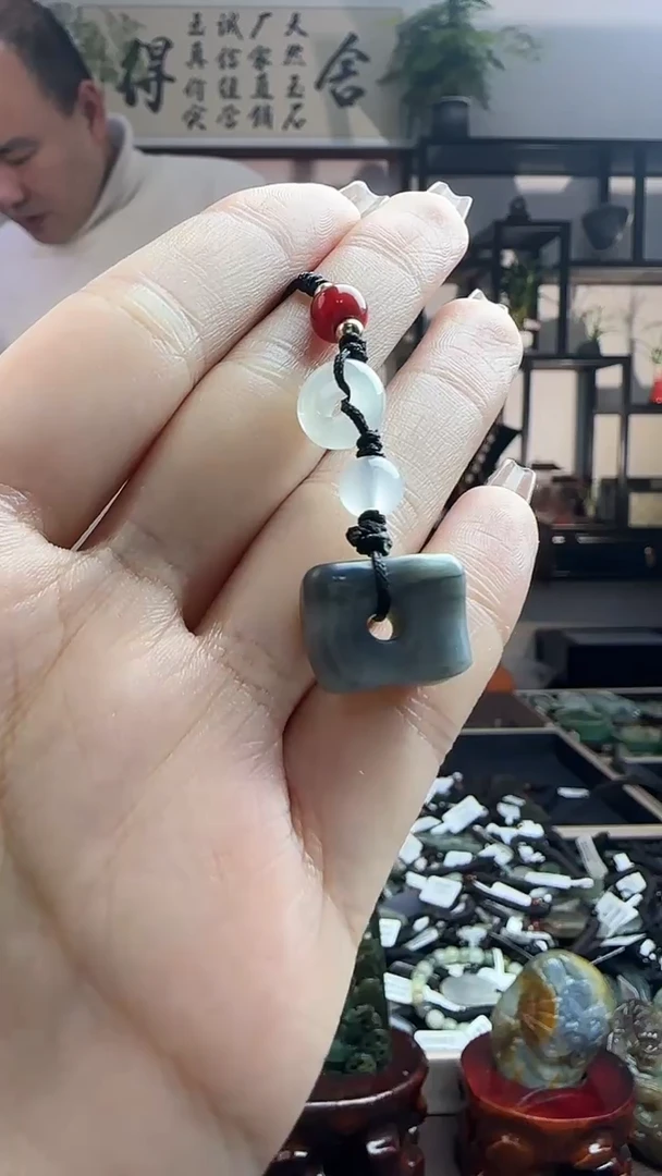 颈饰未镶嵌和田玉5